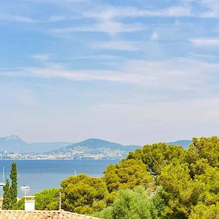 Hedone - Presqu'ile De Giens Piscine Vue