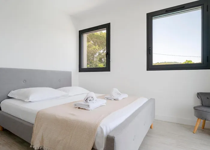 Hedone - Presqu'ile De Giens Piscine Vue Hyères