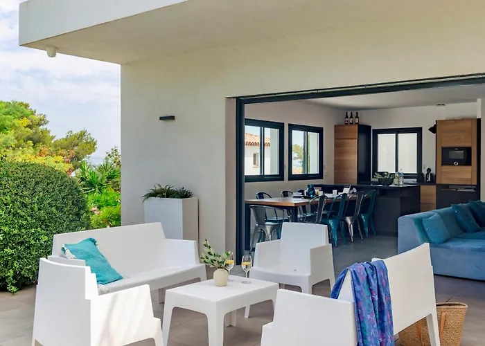 Hedone - Presqu'ile De Giens Piscine Vue